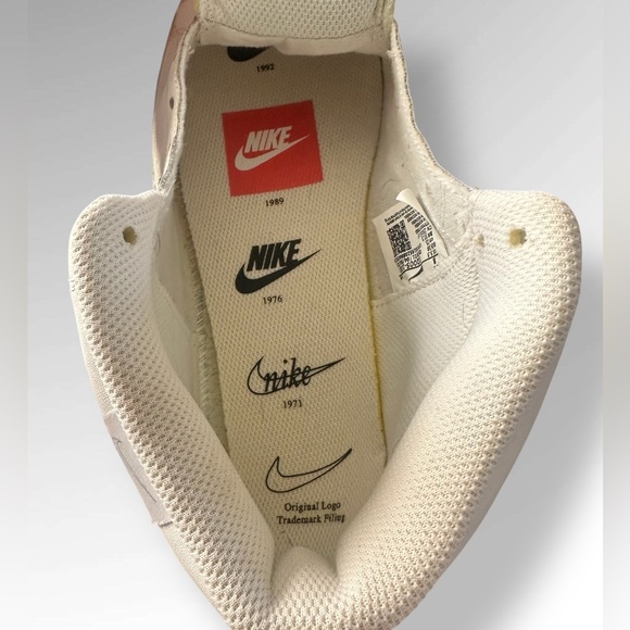 Nike Womens 8 Sneaker Court Royale 2 Mid White Gold Swoosh Retro Shoe DJ2005-100 - Picture 10 of 12